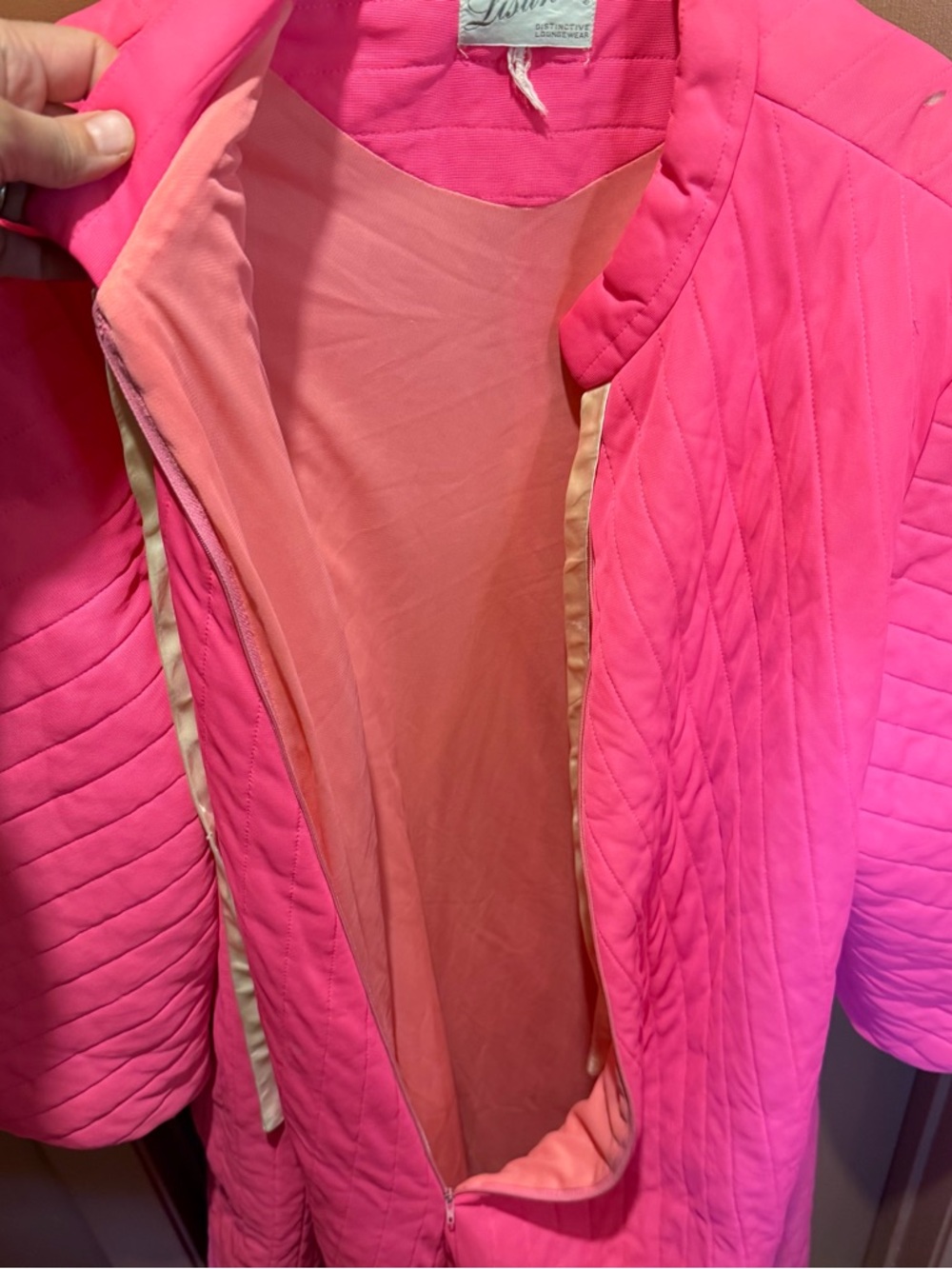 Lisanne 1960 Neon Pink  Quilted House Coat Medium - Picture 6 of 8
